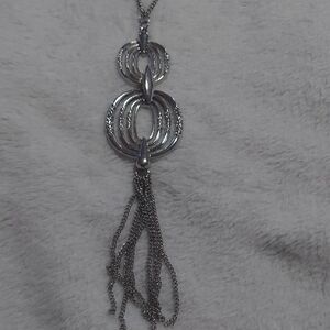 6/$10 Paparazzi Silver Chain Tassel Necklace